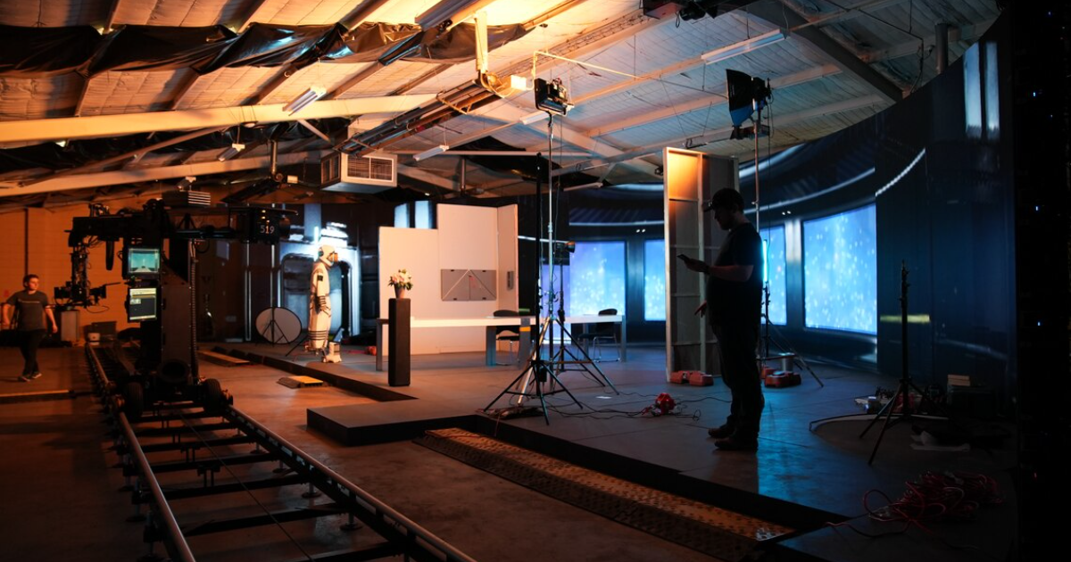 Virtual production studios are replacing green screens - ABC News