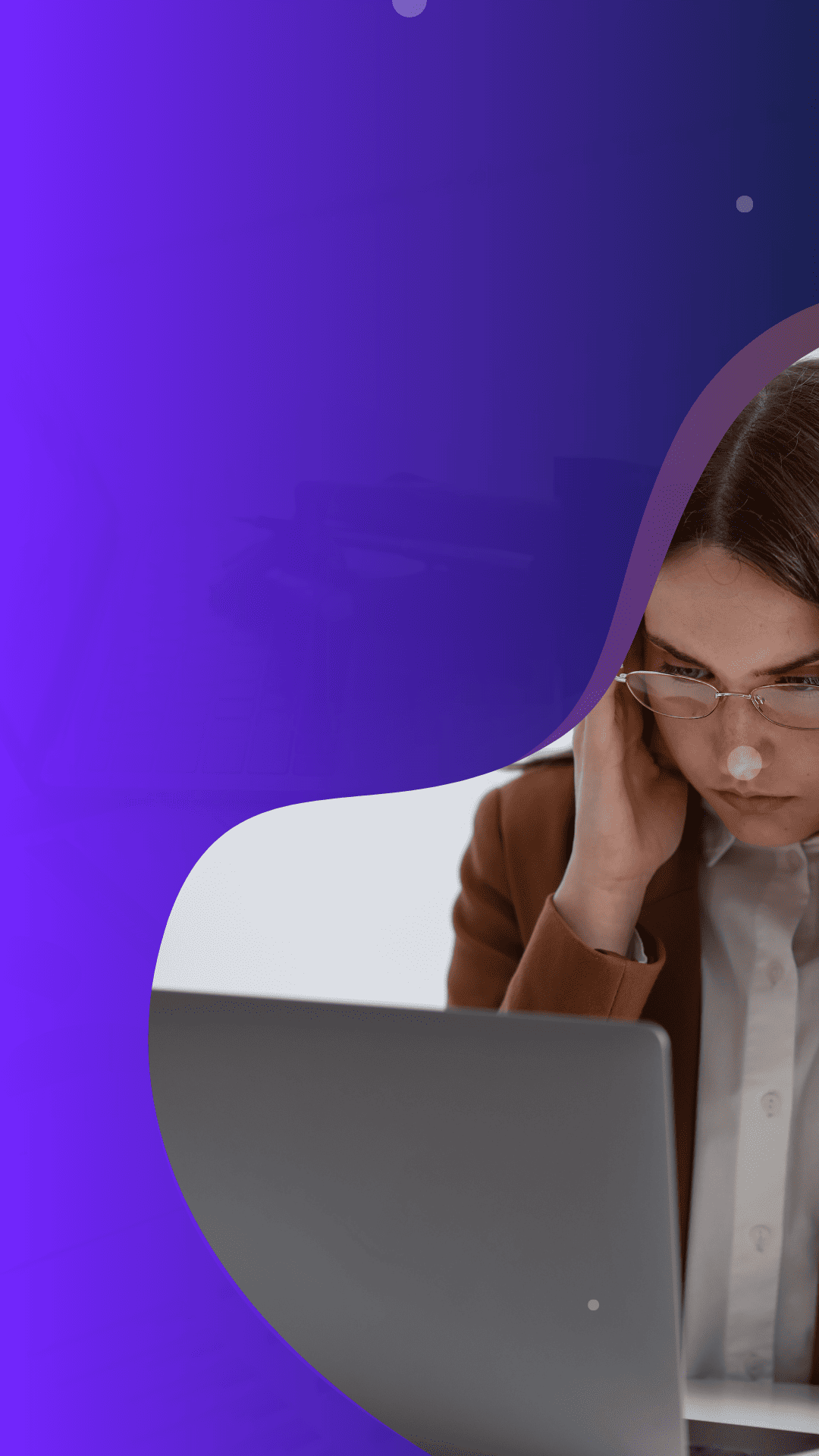 computer,laptop,pc,adult,female,person,woman,head,face,portrait