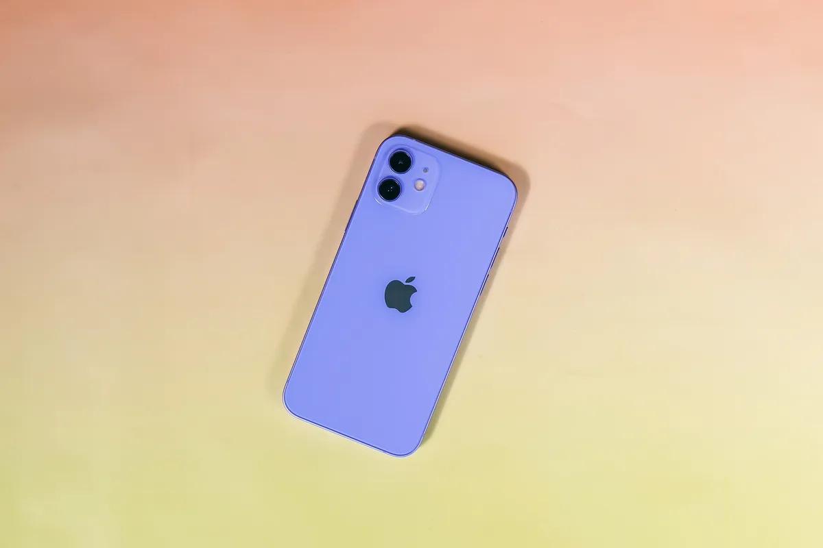 012-iphone-12-purple.webp