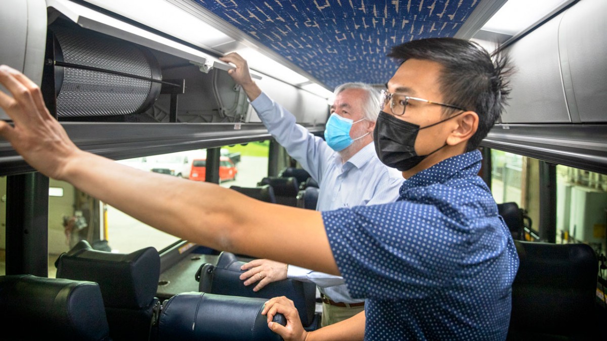 0825_bus2.jpg