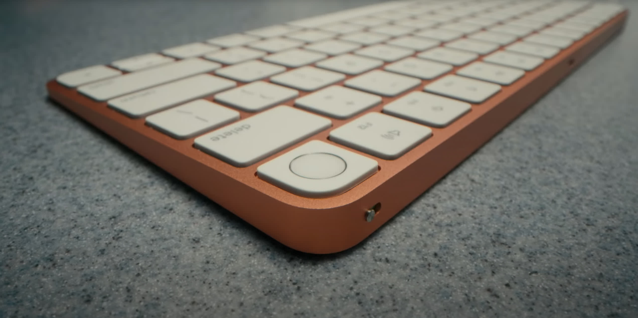computer,computer hardware,computer keyboard,electronics,hardware,phone,mobile phone,monitor,screen