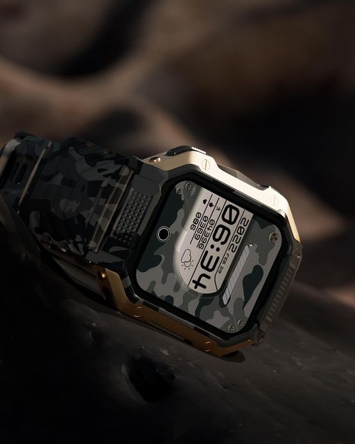 computer hardware,electronics,hardware,monitor,screen,wristwatch,digital watch,arm,body part,person