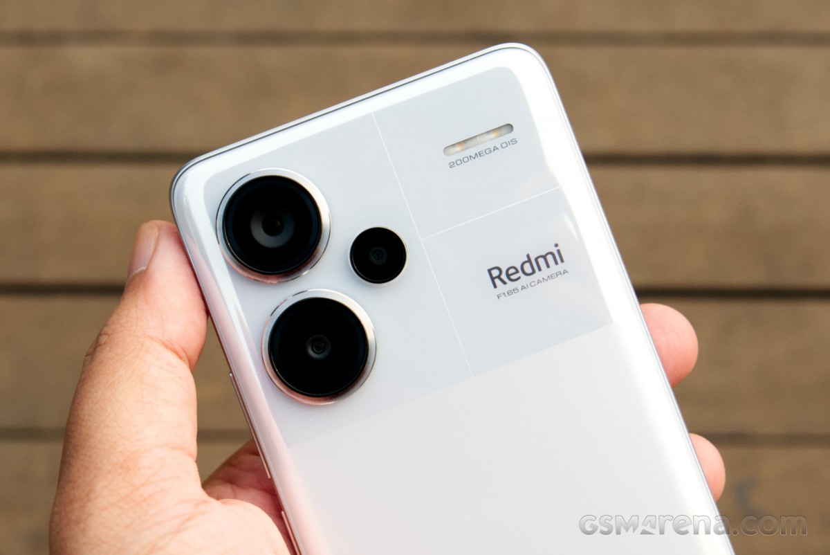 Beyond the Specs: The Broader Smartphone Trend