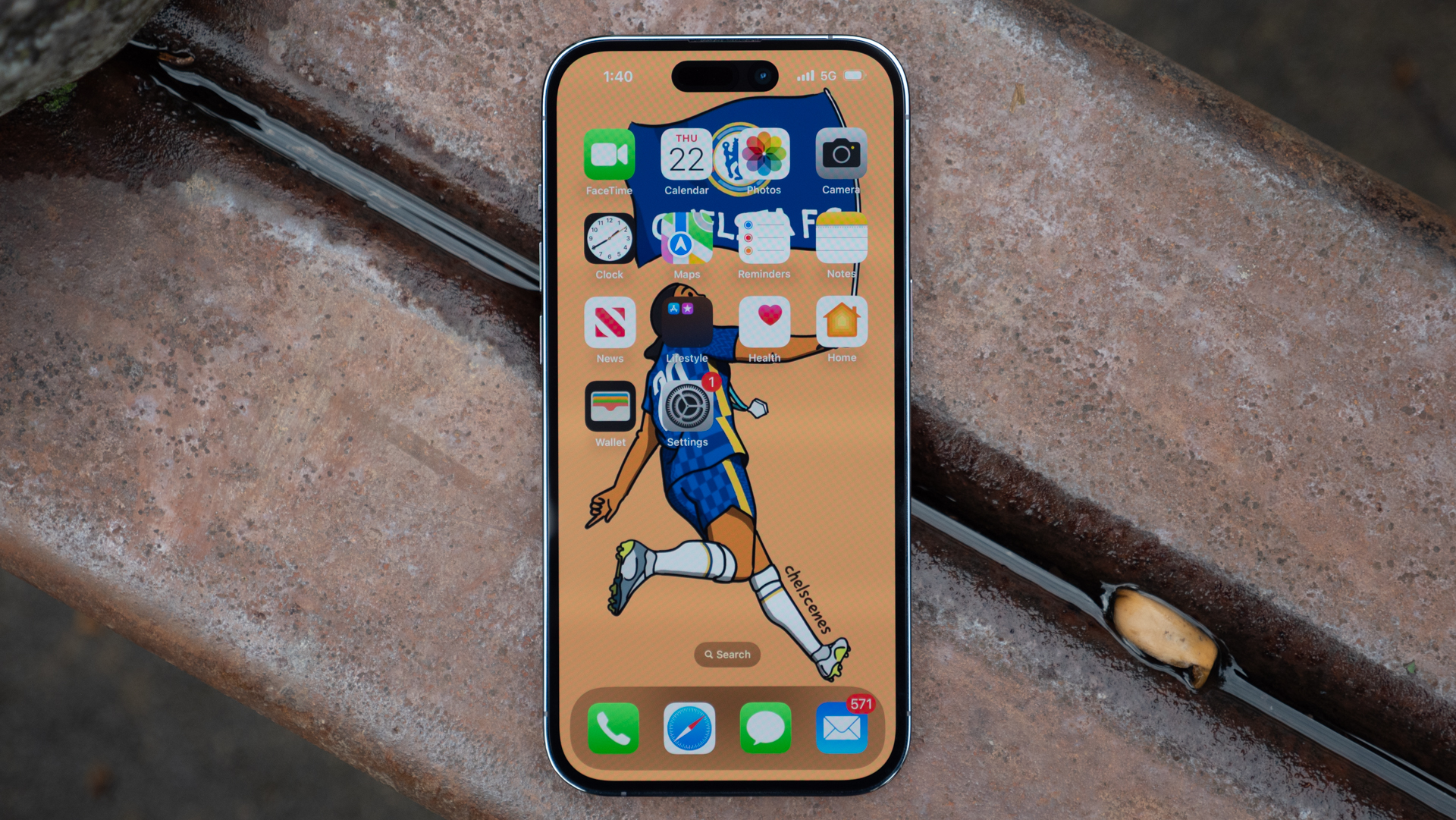 apple-iphone-14-pro-home-screen.jpg