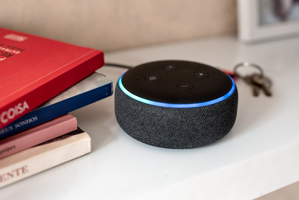 assistente-virtual-alexa-echo-dot-amazon.jpg