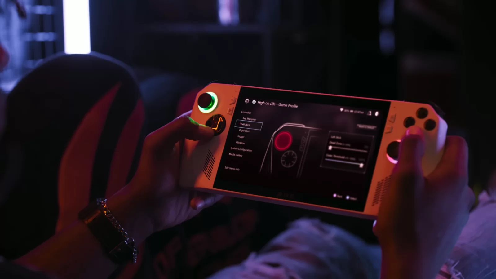 ASUS-ROG-Ally-Handheld-Gaming-Console-_4-1600x900.png.webp