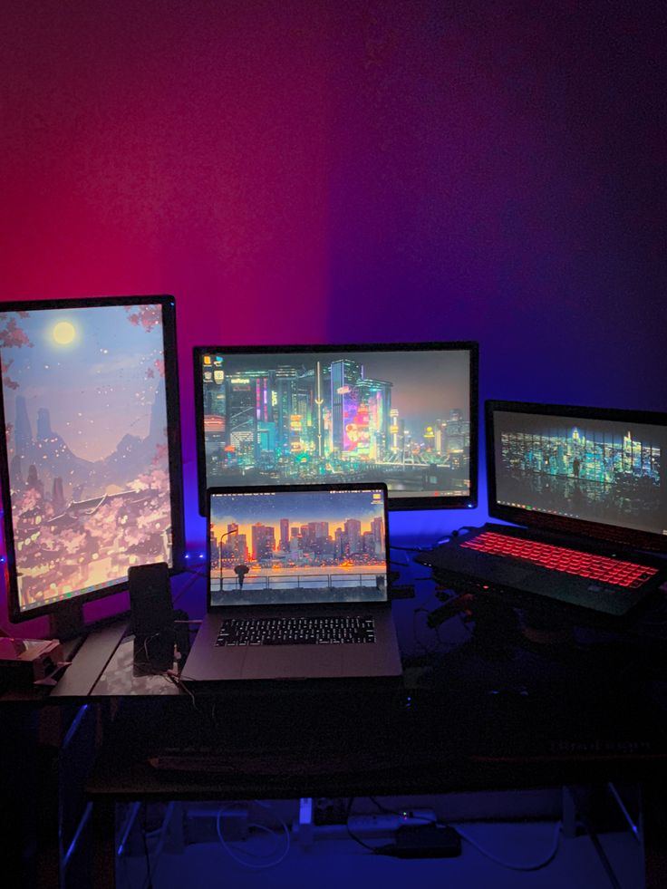 computer,electronics,laptop,pc,furniture,table,monitor,computer keyboard,desk,video gaming