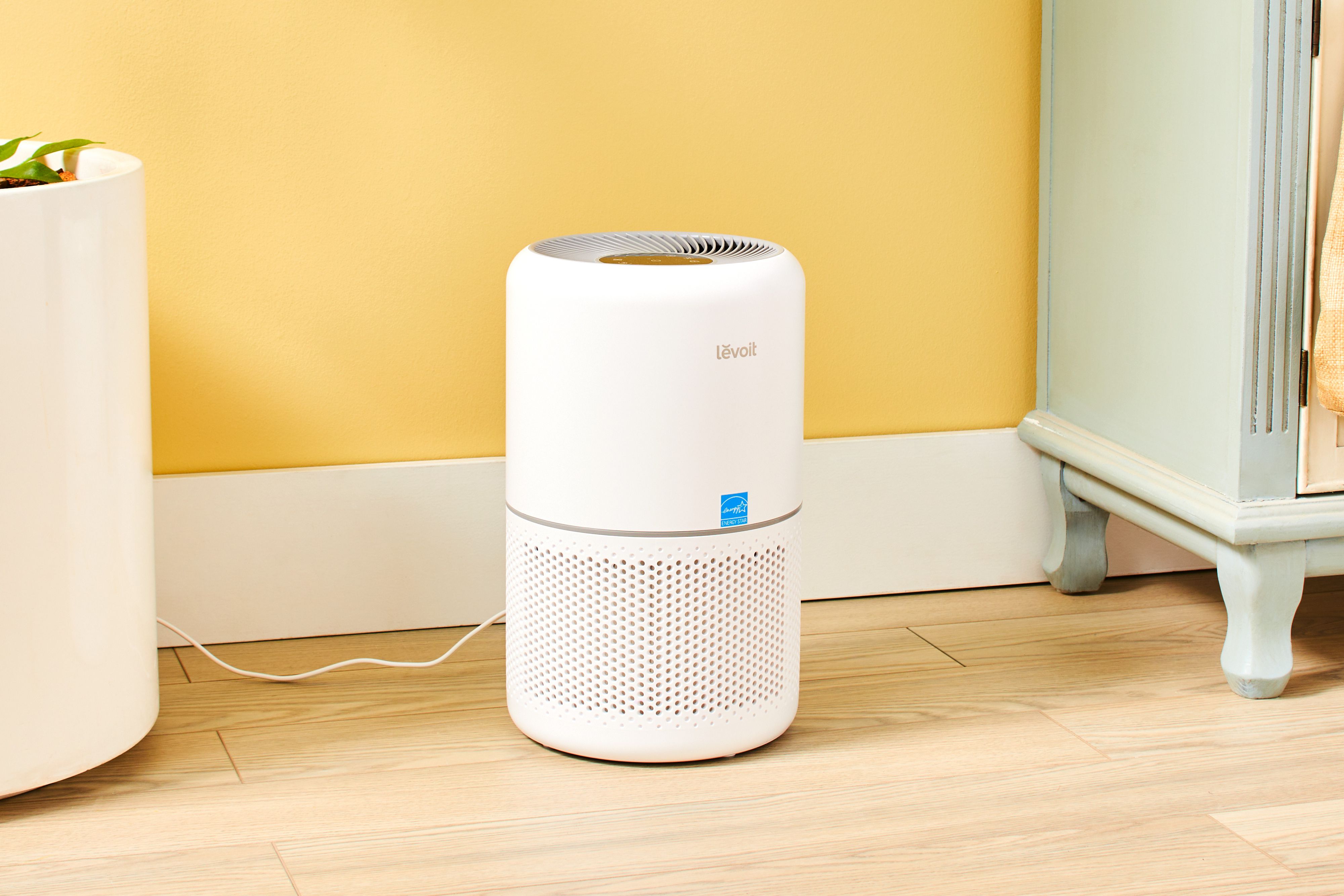 How Does an Air Purifier Work? 5 Facts You Should Know Cashify