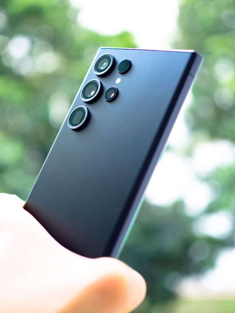 Top 5 Samsung Mobiles Under 30,000 Making Waves This December! - Cashify