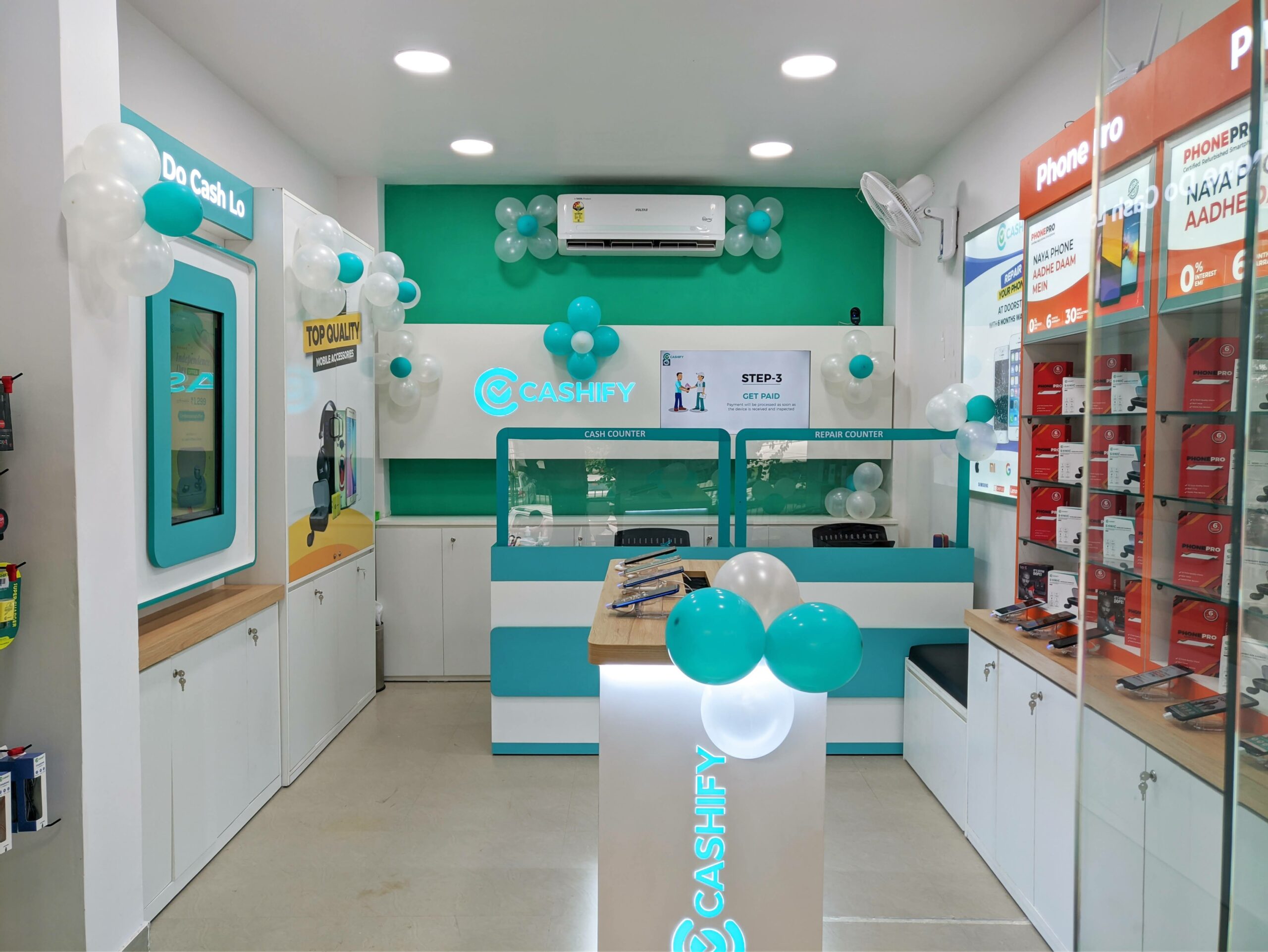 interior design,indoors,person,shop,balloon,chair,remote control,laboratory,laundry,clinic