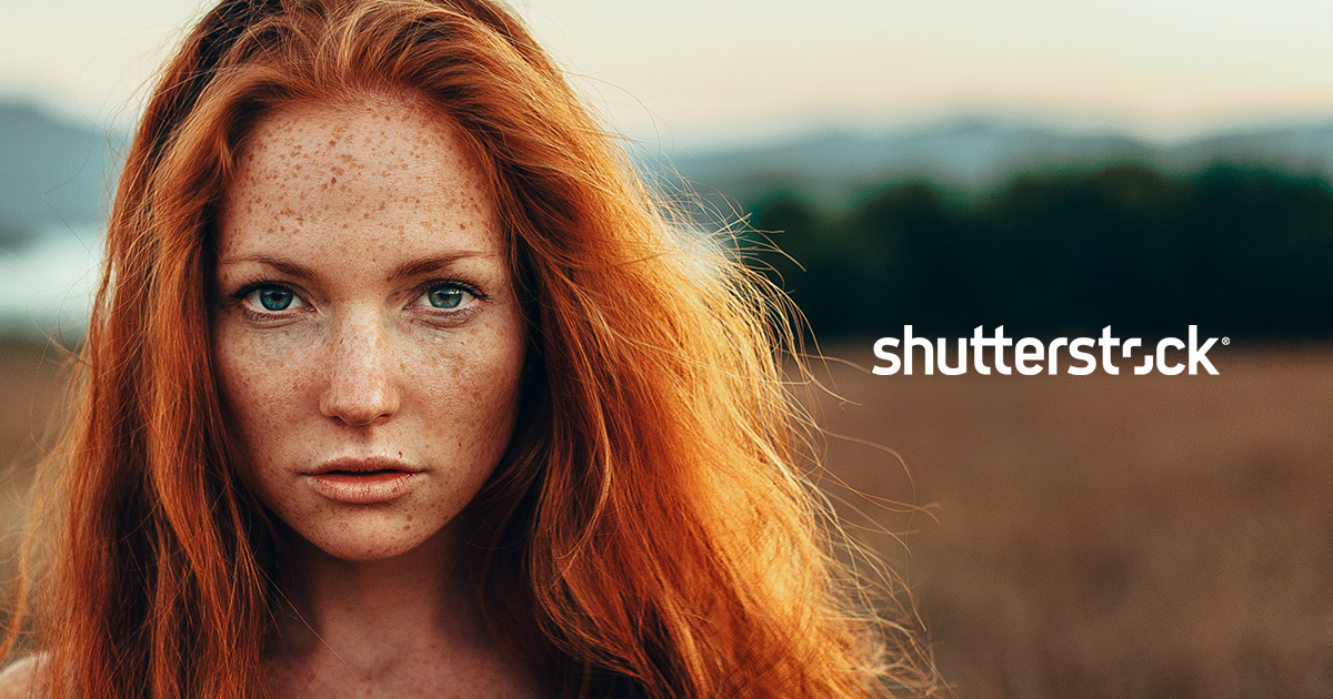 face,head,person,photography,portrait,adult,female,woman,freckle