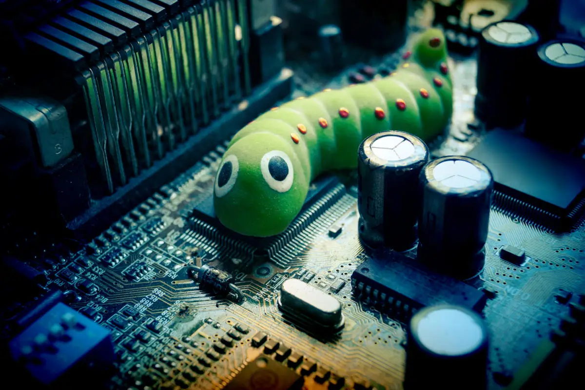 cso_computer_worm_security_breach_attack_malware_by_weerapatkiatdumrong_gettyimages-517152588_2400x1600-100807409-large.webp