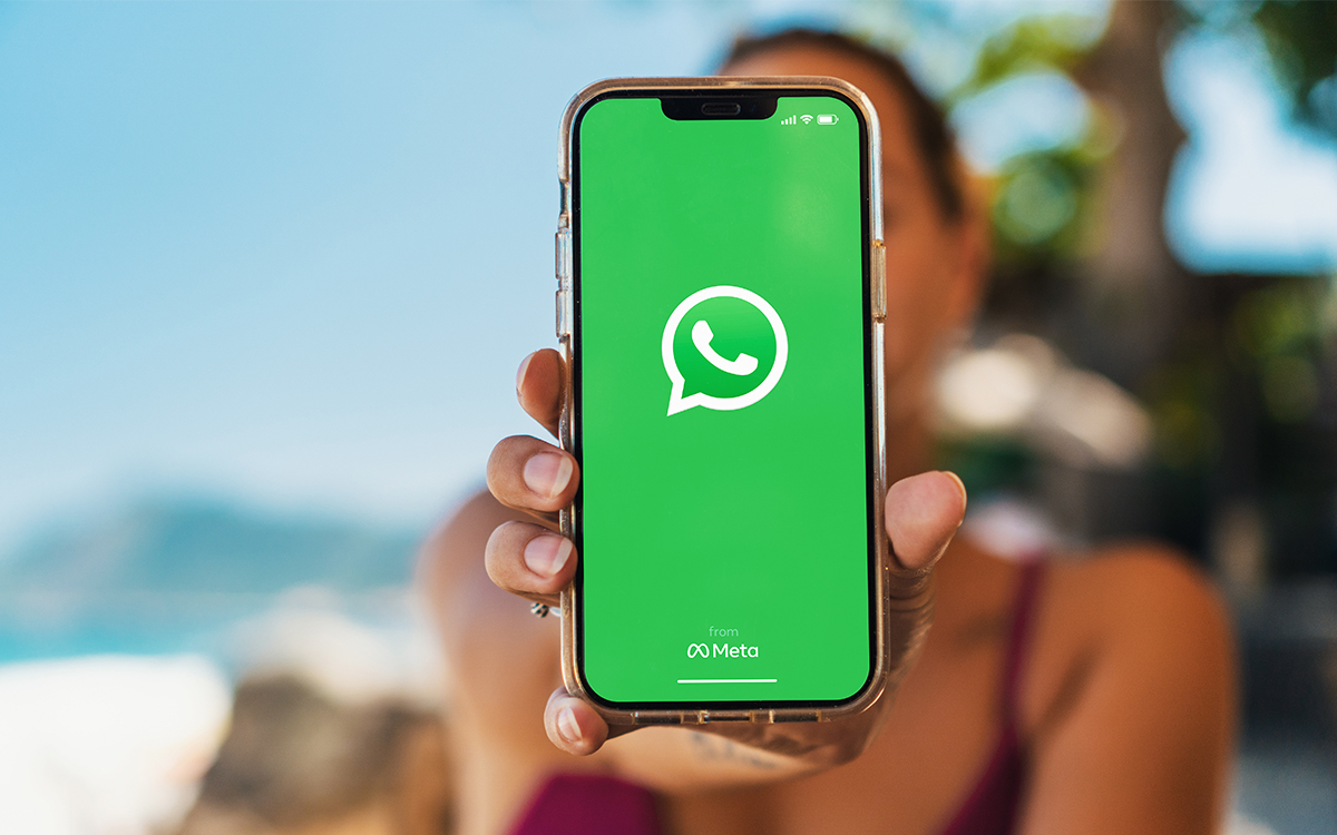f-f-f-whatsapp-iphone-26871681334864665-42141683702012817-33631685512753332.jpg