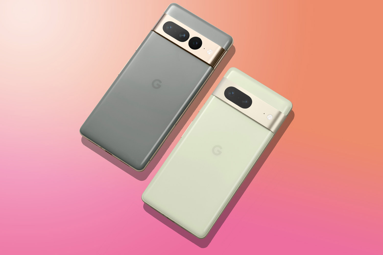Google-Pixel-7-and-Pixel-7-Pro-angle.jpg