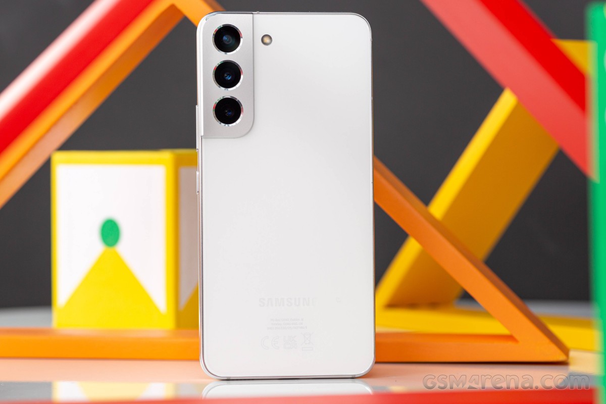 electronics,mobile phone,phone,iphone,triangle