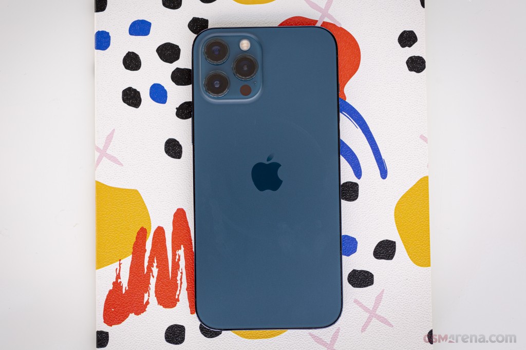 electronics,phone,mobile phone,iphone,pattern