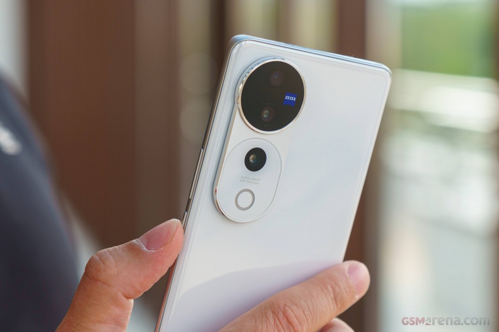 Vivo V40 Pro Review A Sleek And Feature Packed Mid Range Smartphone