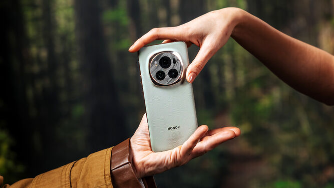 Honor-Magic-Pro_1878723382_204997179_667x375.jpg