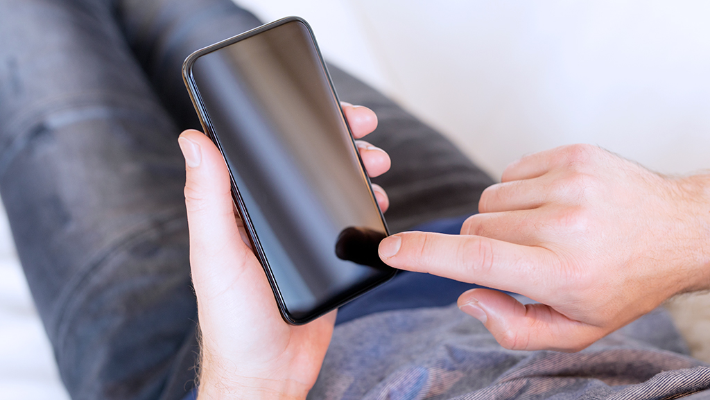 How-to-fix-phone-that-wont-turn-on.jpg