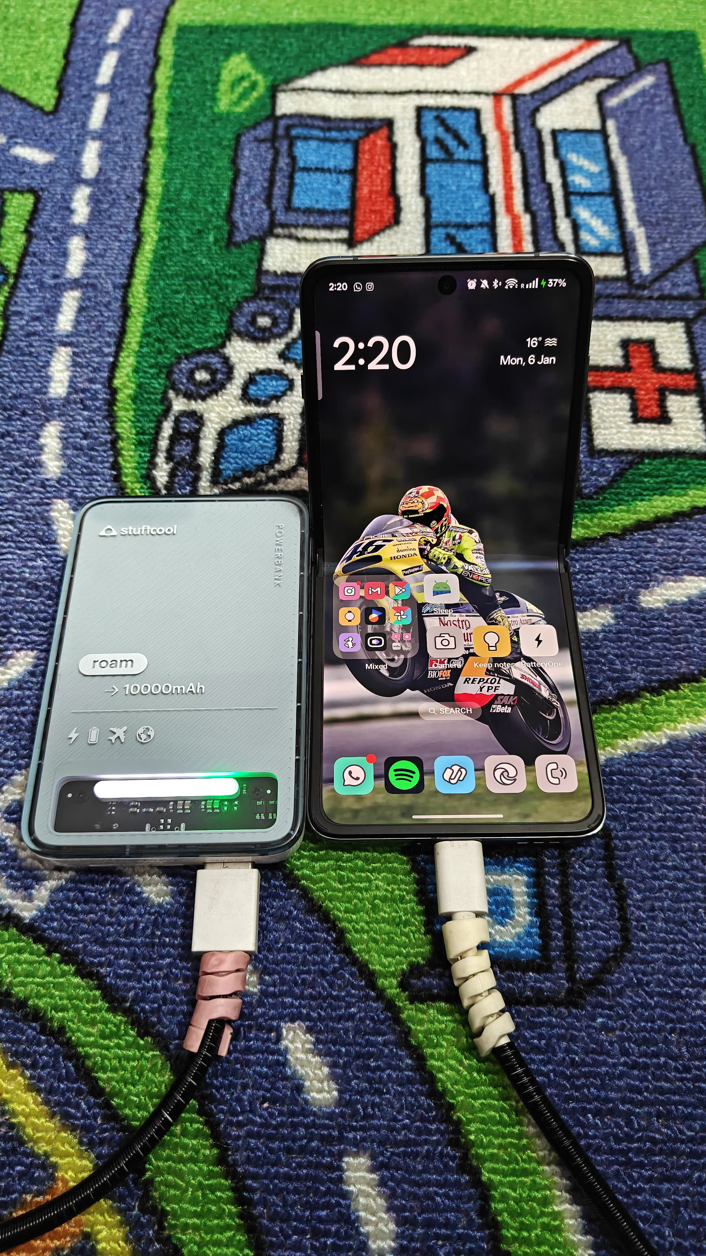 electronics,hardware,computer hardware,computer,computer keyboard,hub,adapter