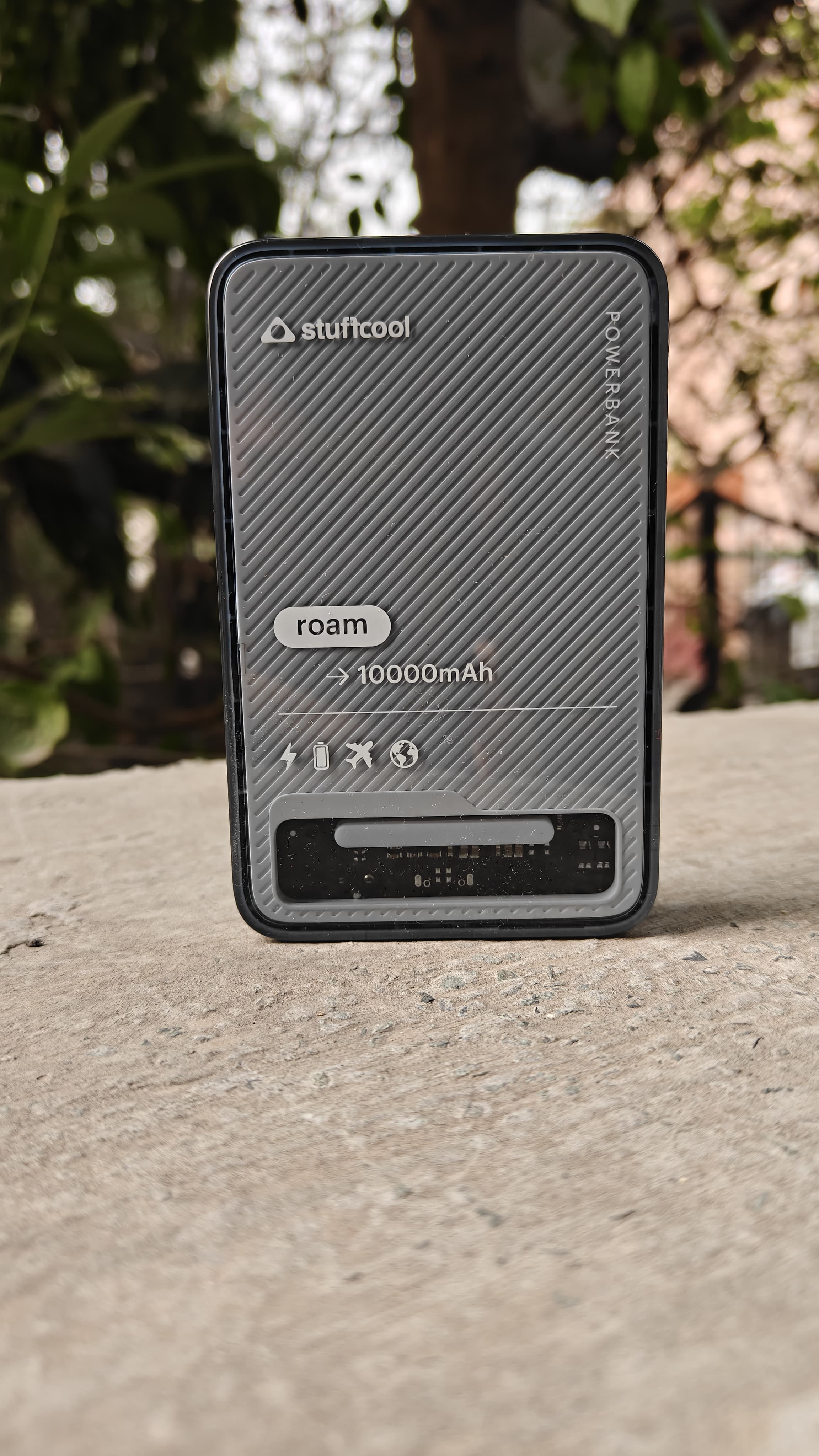 adapter,electronics,mobile phone,phone,computer hardware,hardware,modem,ipod