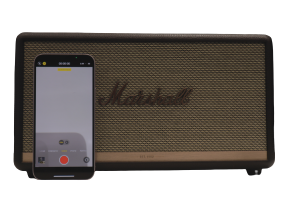 electronics,mobile phone,phone,speaker,microwave,oven,electrical device,device,appliance,radio