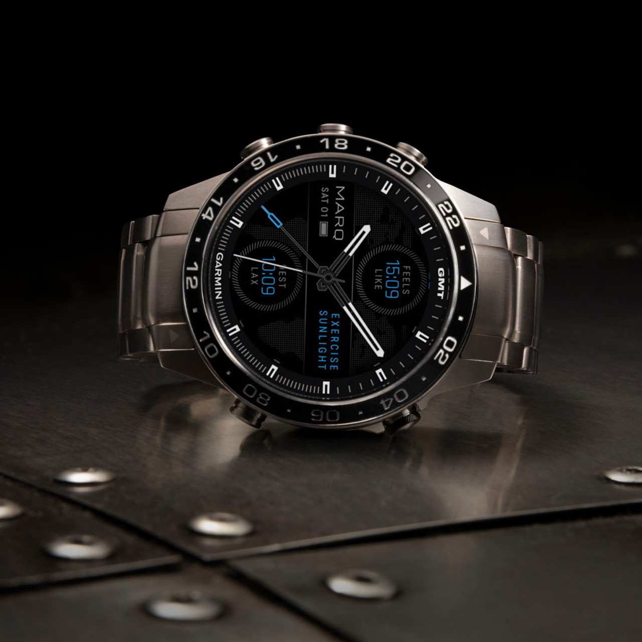 Top 5 High-End Luxury Smartwatches in September 2023 - Cashify