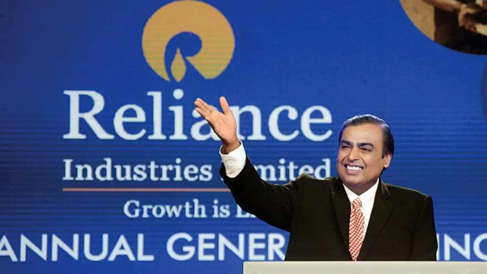 mukesh-ambani_1672903549864_1672976719036_1672976719036.webp