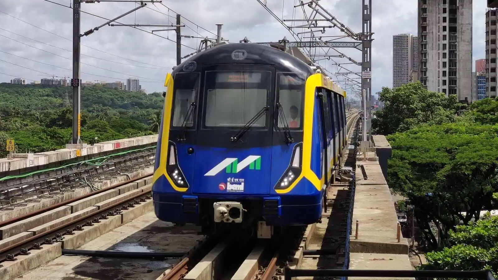 mumbaimetroani_1674107772134_1674107778295_1674107778295.webp