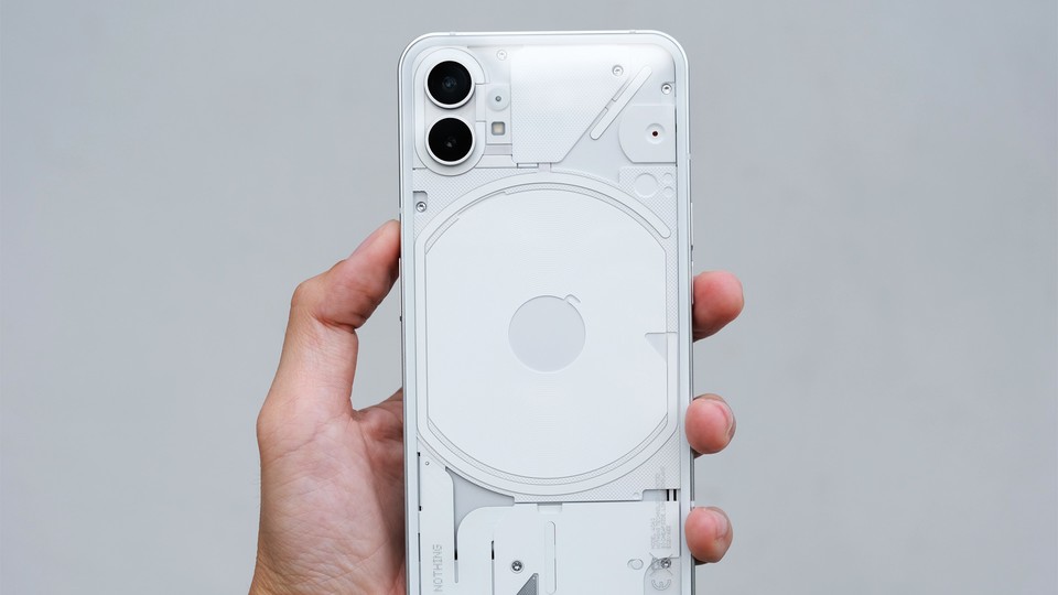 nothing-phone-1-teaser_6225353.jpg