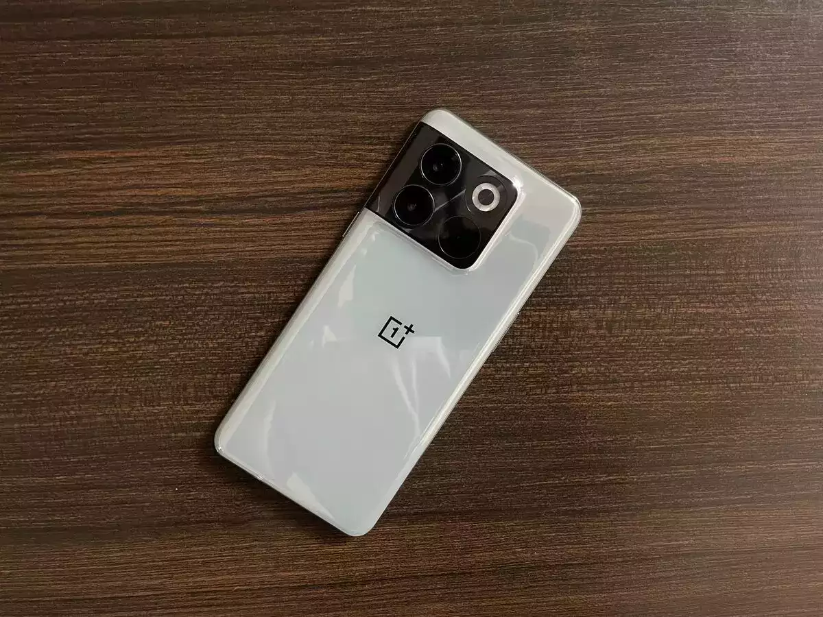 oneplus-10t-review.webp
