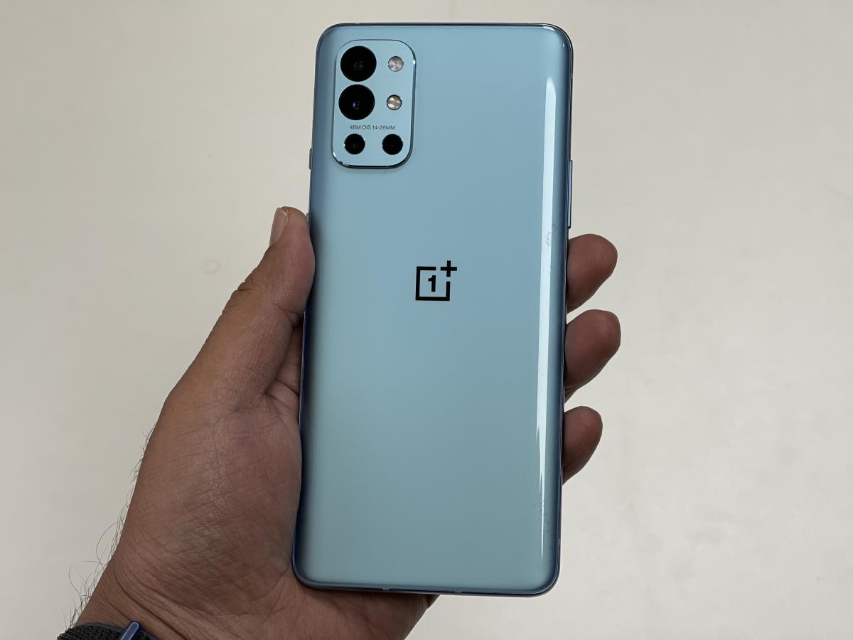 OnePlus 9R Review in 7 Points: Budget Beast or a Bargain Bust? - Cashify