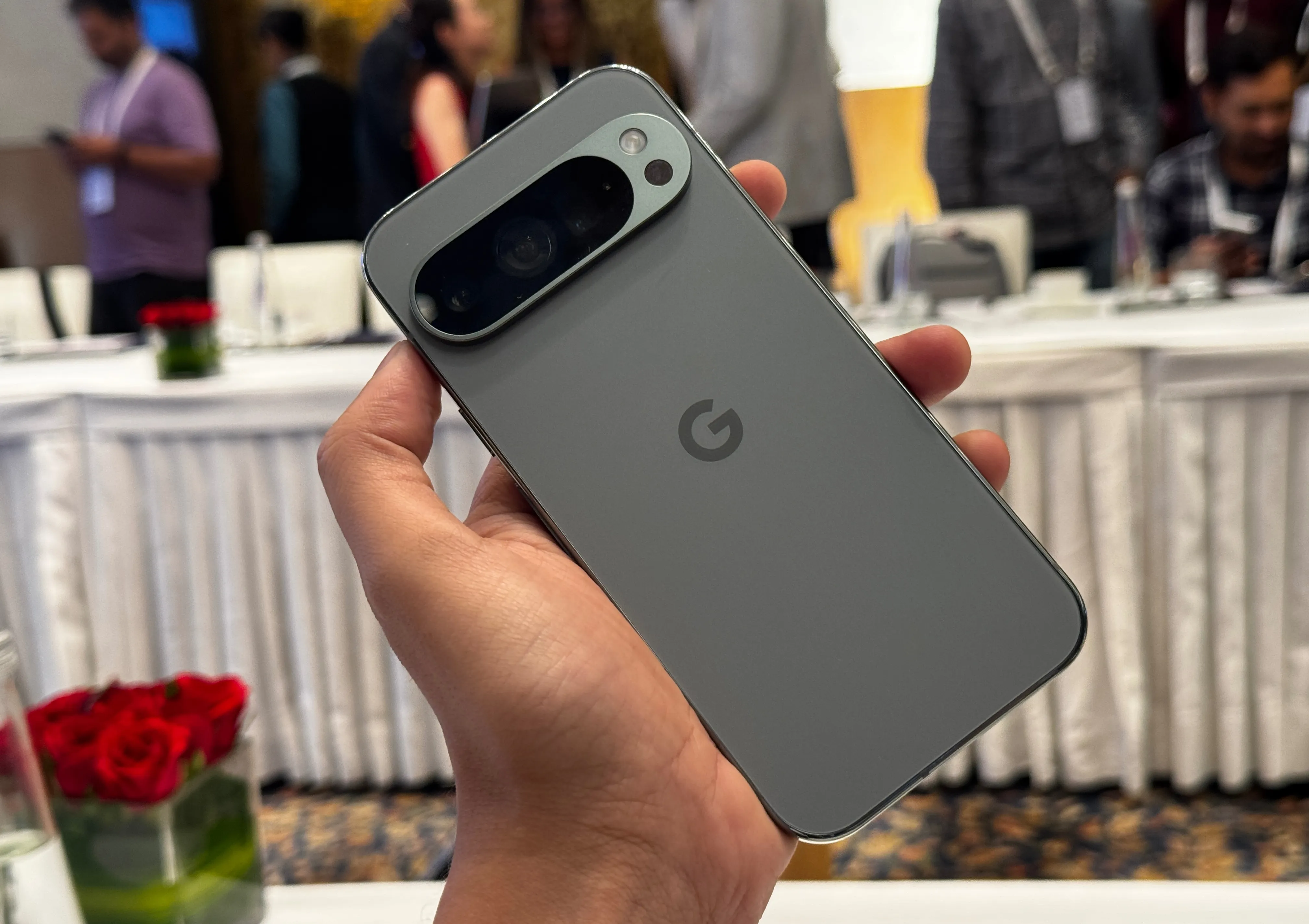 google-pixel-8-in-hand.webp