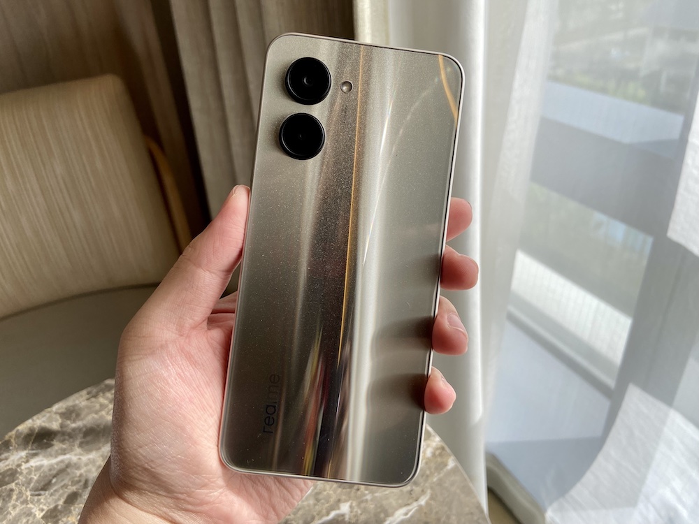 realme-C33-Unboxing-and-Review.jpg