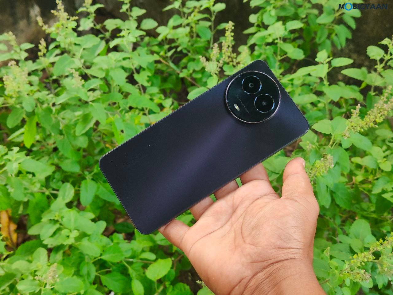 realme-narzo-60x-5G-Review-Design-Display-Cameras-Build-Quality-7.jpg