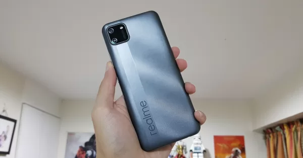 electronics,mobile phone,phone,speaker,camera,video camera