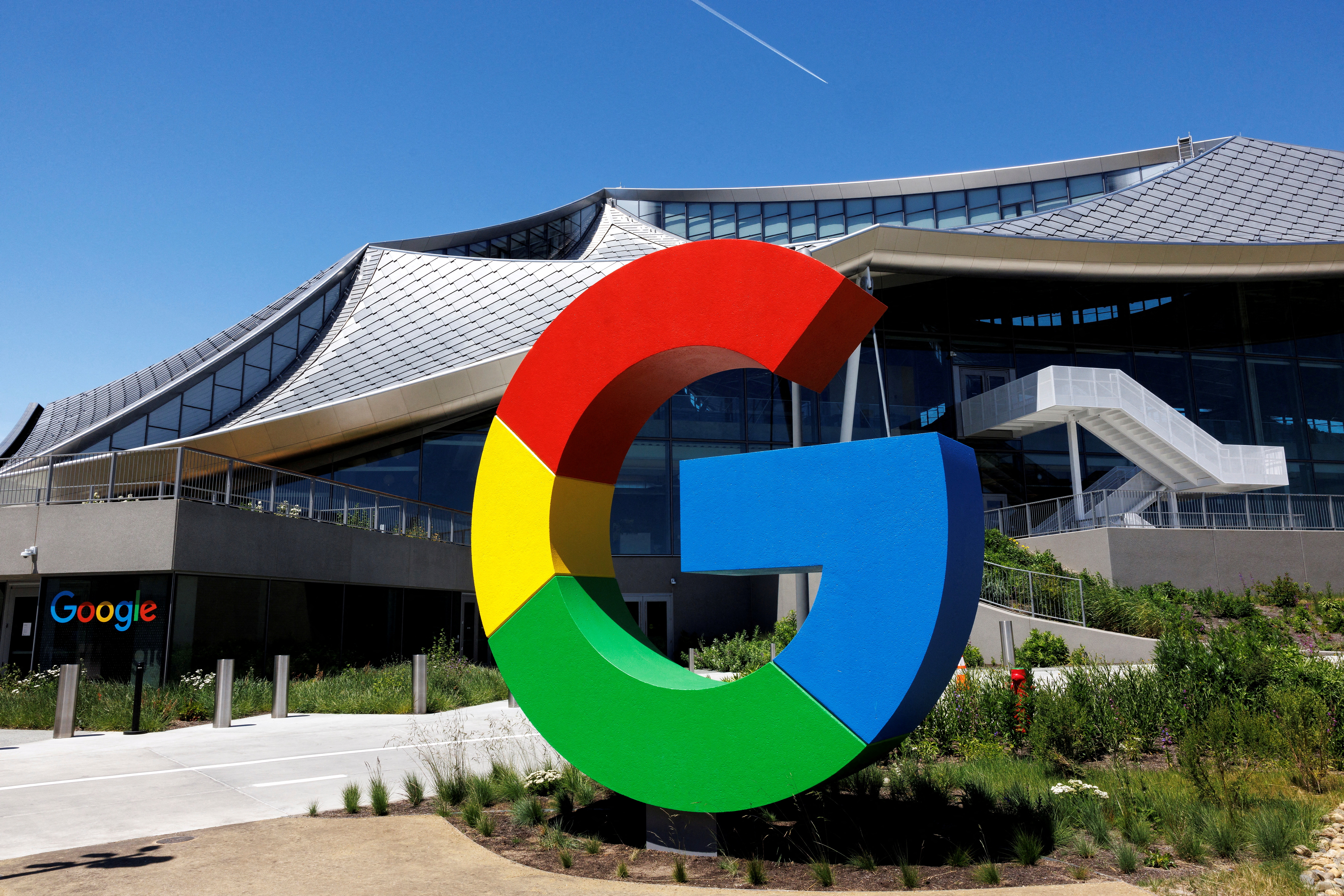 building,city,logo,office building,convention center,shelter,urban,symbol,person,roof