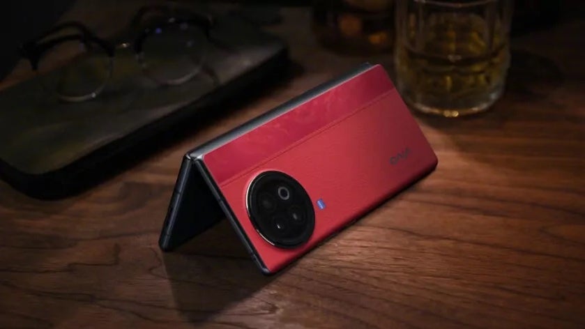 electronics,phone,mobile phone,credit card,text,camera