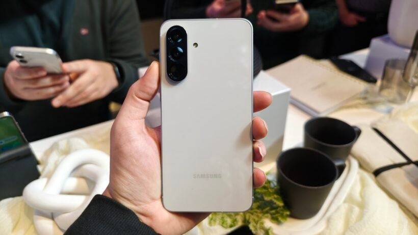 nothing-phone-1-cnet-review-20.webp