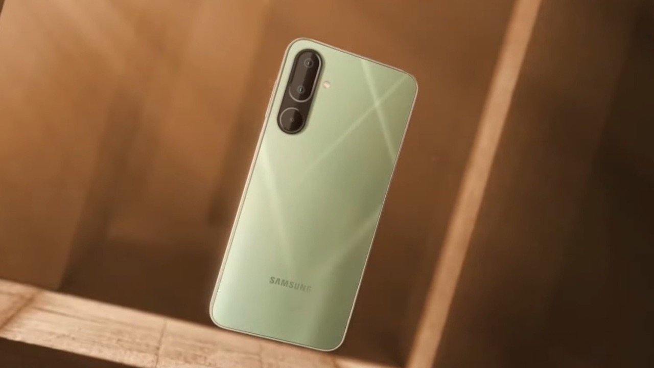 Samsung Galaxy M16 Review: A Solid Mid-Range Contender! - Cashify