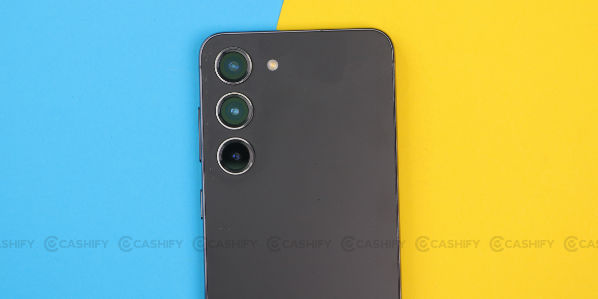 electronics,mobile phone,phone,electrical device,switch,iphone