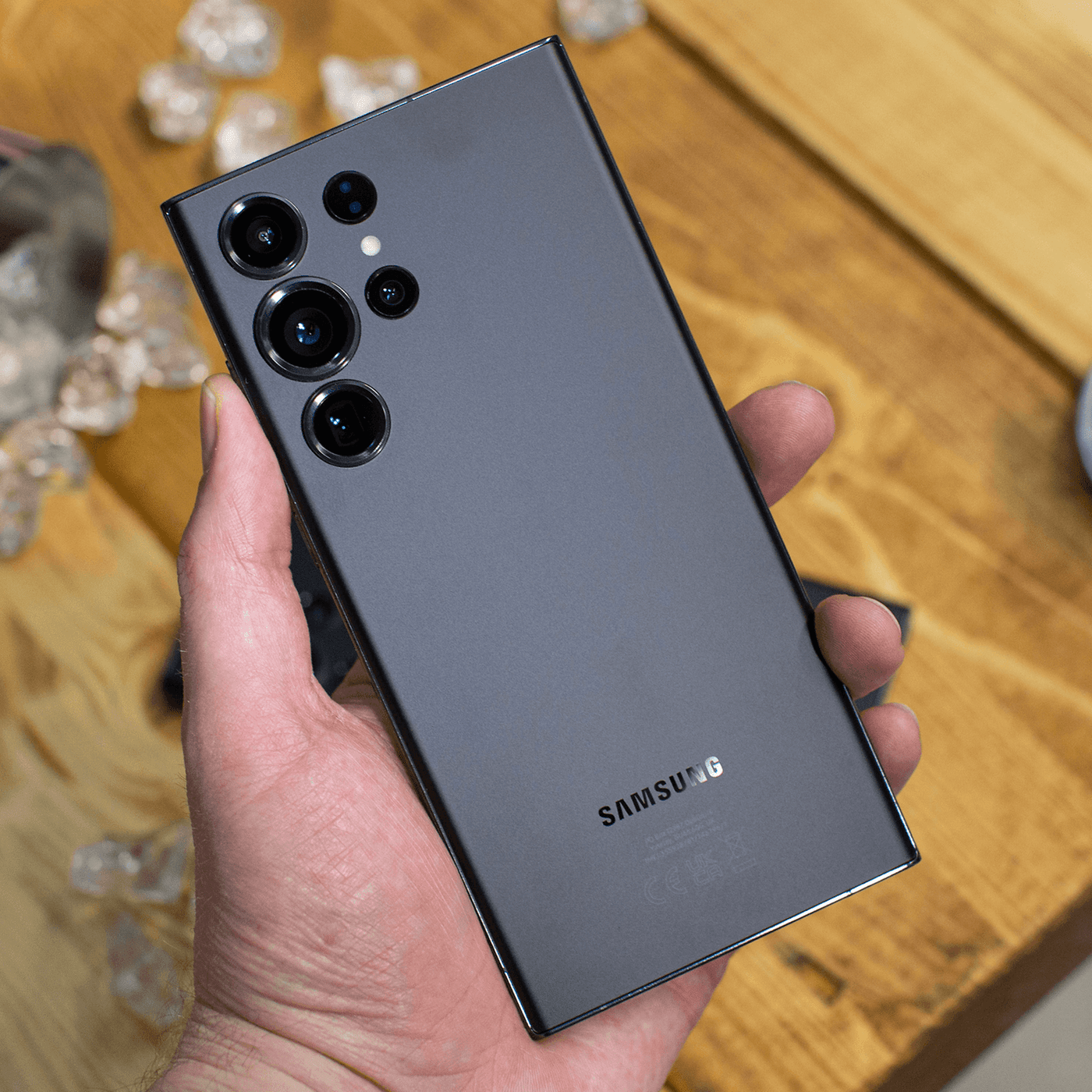 electronics,mobile phone,phone,electrical device,switch,remote control