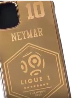 Five Football Players You Won't Believe Use These Phones - Cashify Five Football Players You Won't Believe Use These Phones - Cashify