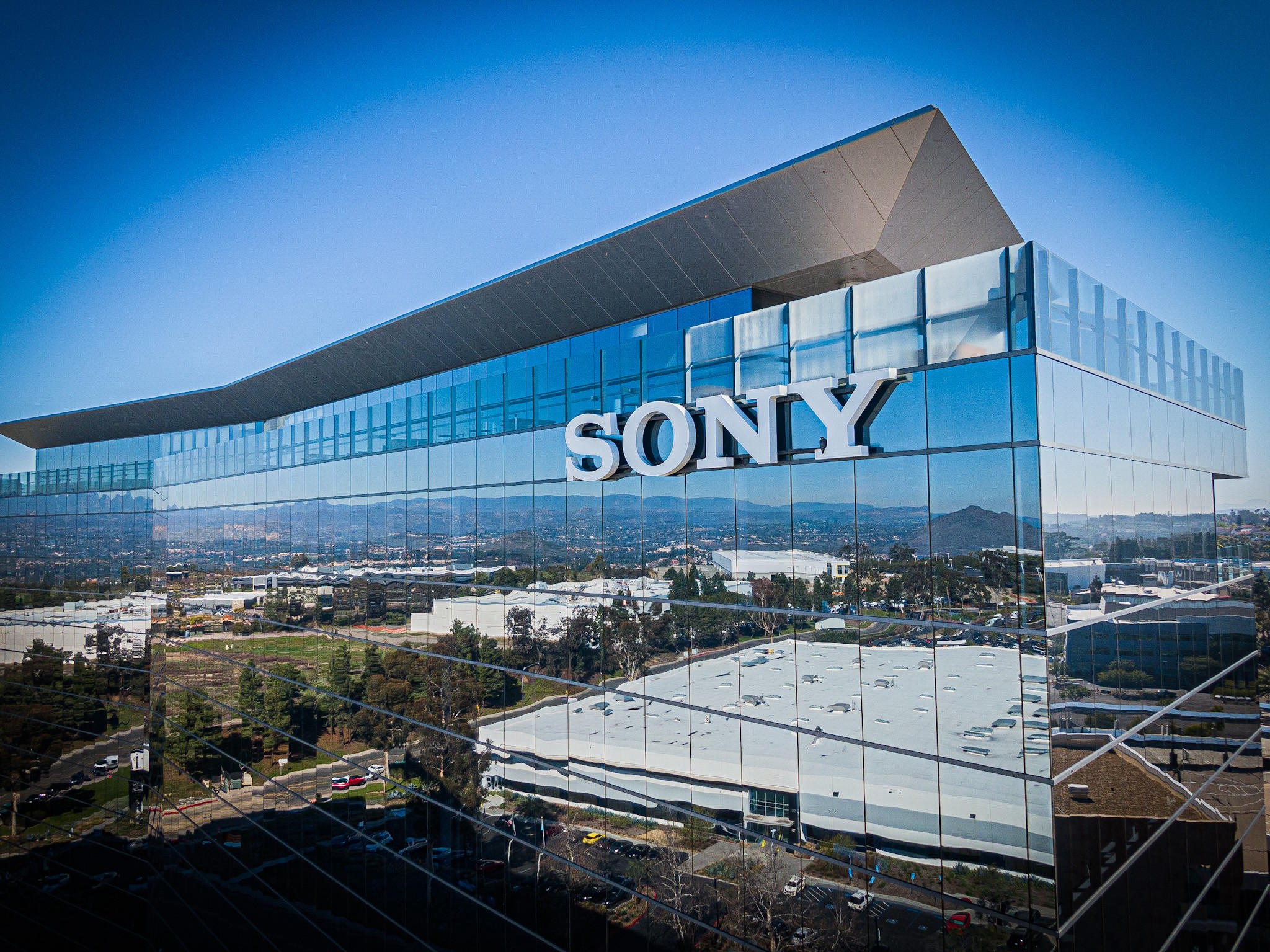 SONY-Building.jpeg