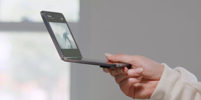 Surface-Duo-3-might-true-foldable-smartphone-660x330.jpg