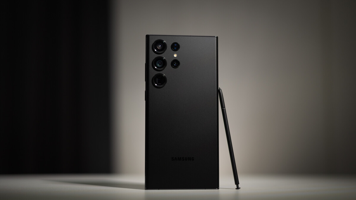 electronics,speaker,phone,mobile phone