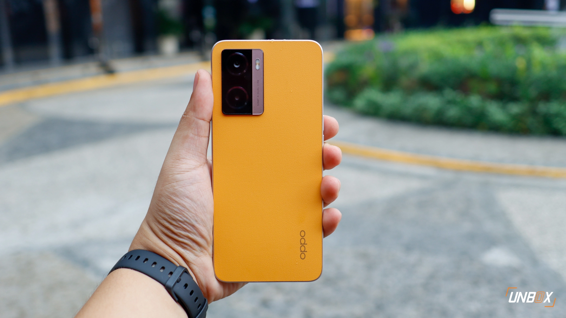 Unbox-OPPO-A77s-11.webp