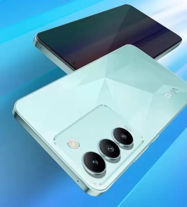 OnePlus-9R-Display-OutDoors.webp
