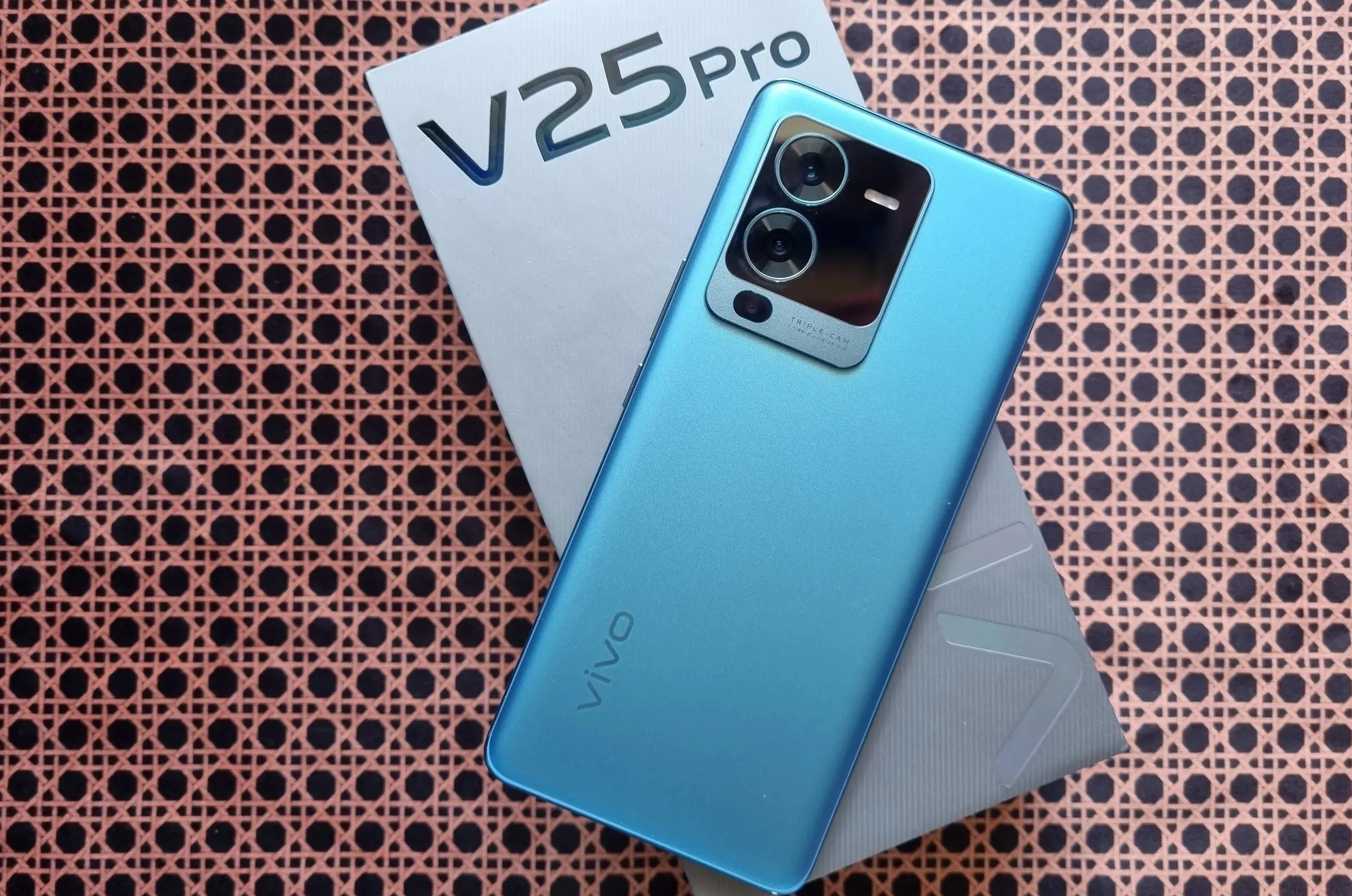 Vivo-V25-PRo.webp