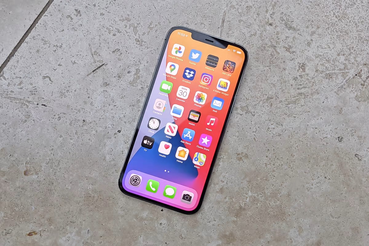 Apple iPhone 12 Pro Max Review In October 2023: Still A Great Performer -  Cashify